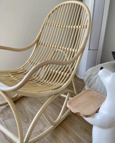 Rocking-Chair “Calme” – Fauteuil à Bascule en Rotin Naturel