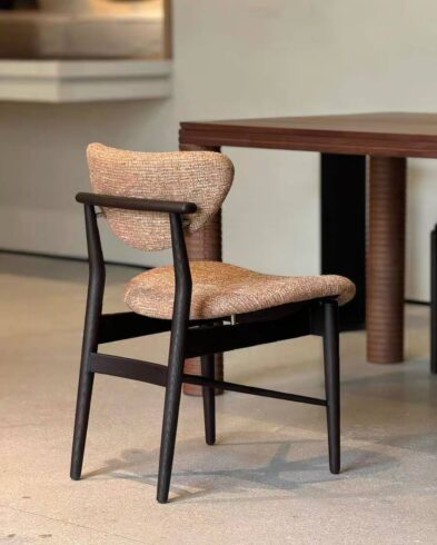 Chaise “Eleganza Tessuto” en Bois Noir et Tissu Tissé