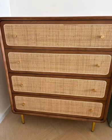 Commode 4 Tiroirs en Cannage, Bois Foncé et Laiton